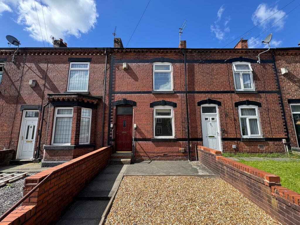 Main image of property: Platt Bridge, WN2 5AA