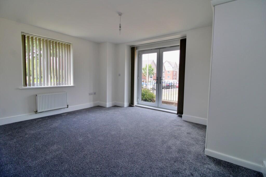 Weinstock Court, Tainter Close, Rugby photo 3