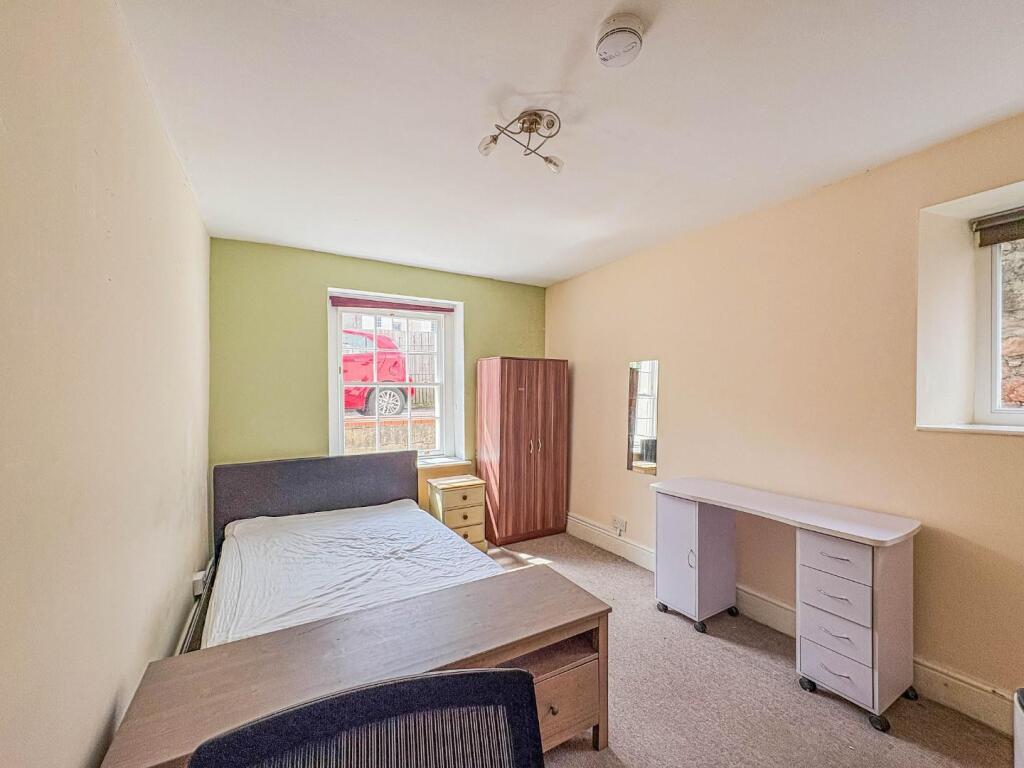 1 bedroom house share for rent
