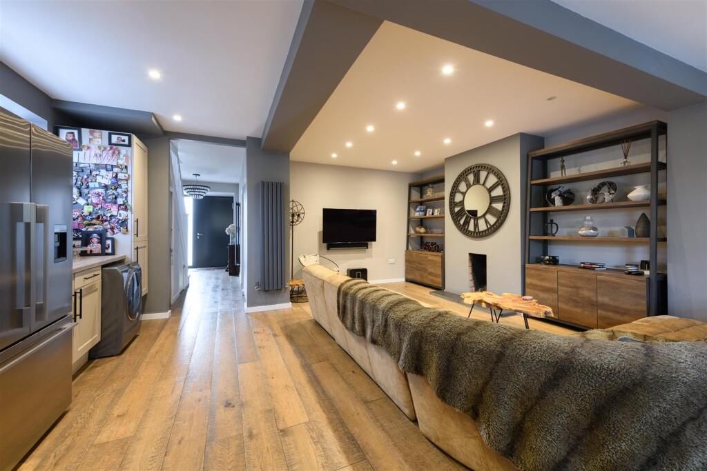 House in London, Bowes Park, New Southgate - View 5