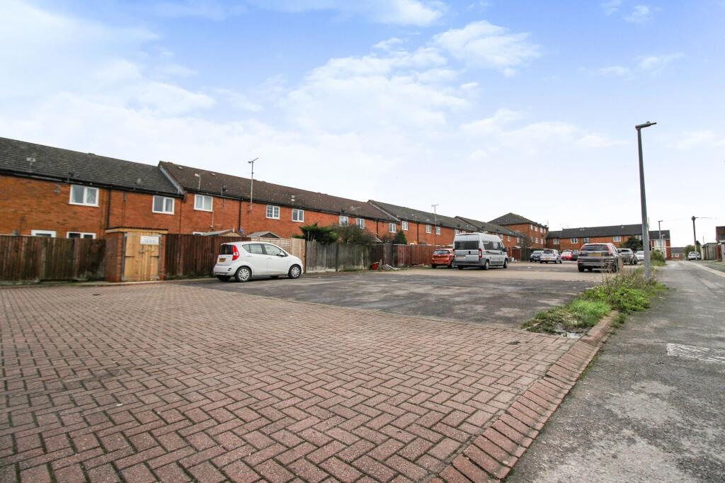 Property photo 9
