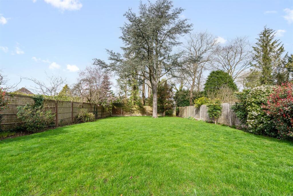 Additional image 43 of Avenue Road, Dorridge, Solihull