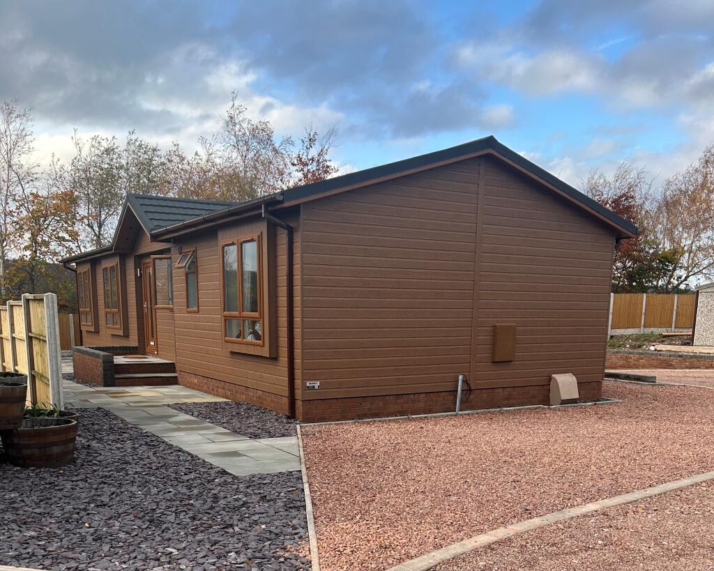 3-bed caravan on Three Bed Omar Image, Valley View Park, Blakeney, Forest of Dean, Gloucestershire, GL15 4AE, £190,000