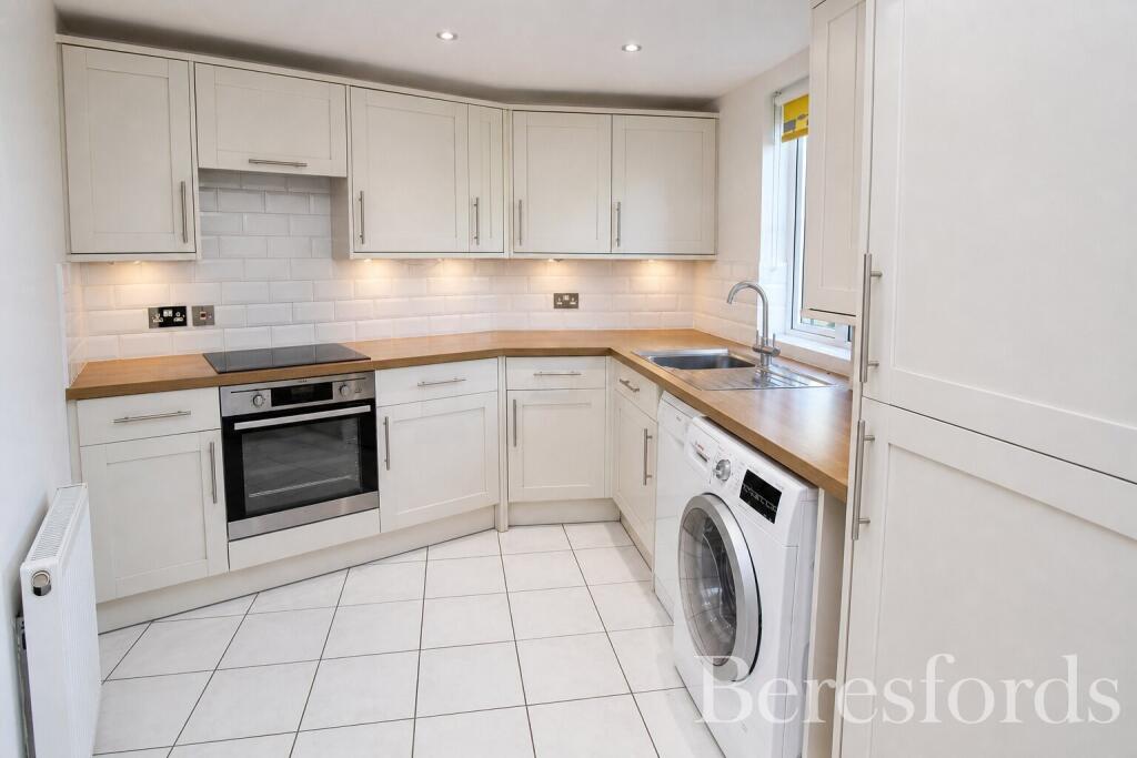 Apartment in London, Ardleigh Green - View 4