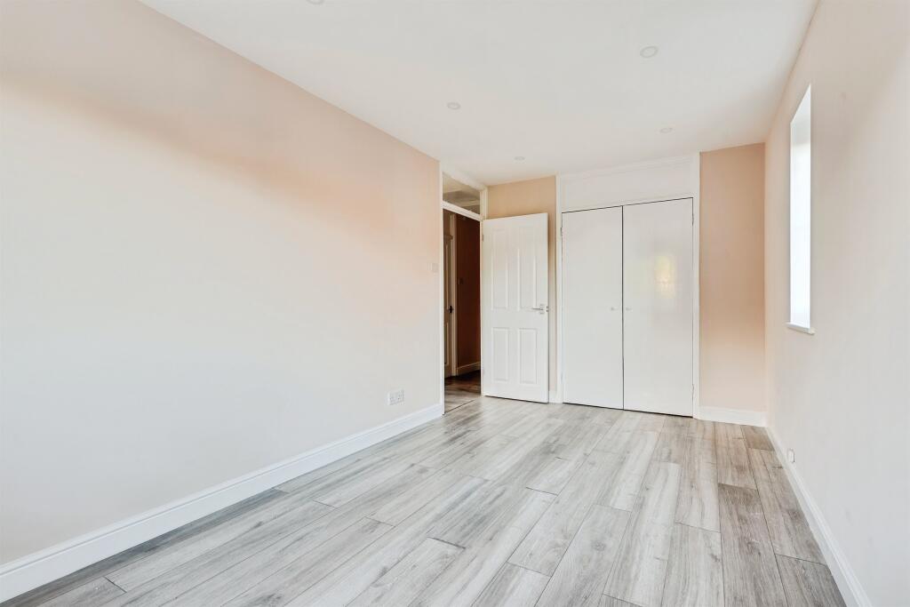 Apartment in Hungerford, West Berkshire - More