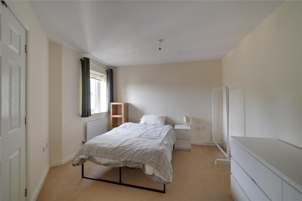 Apartment in Ipswich - View 4