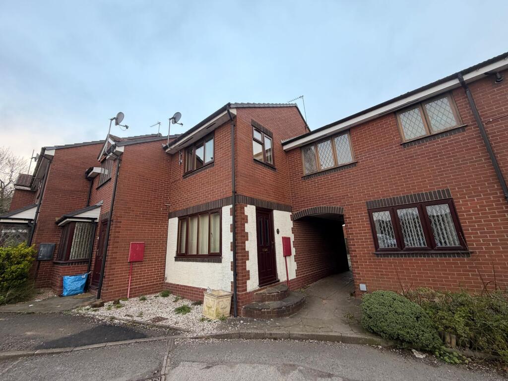 Main image of property: Readers Walk, Birmingham, B43