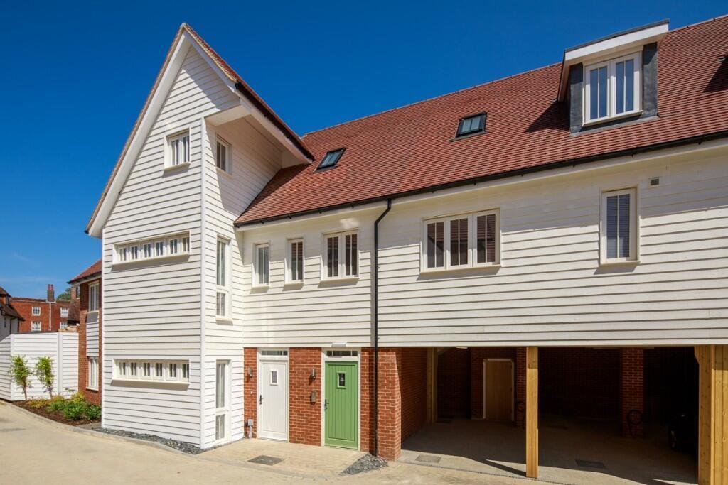 Main image of property: Cranbrook, 
Kent, 
TN17 3HF