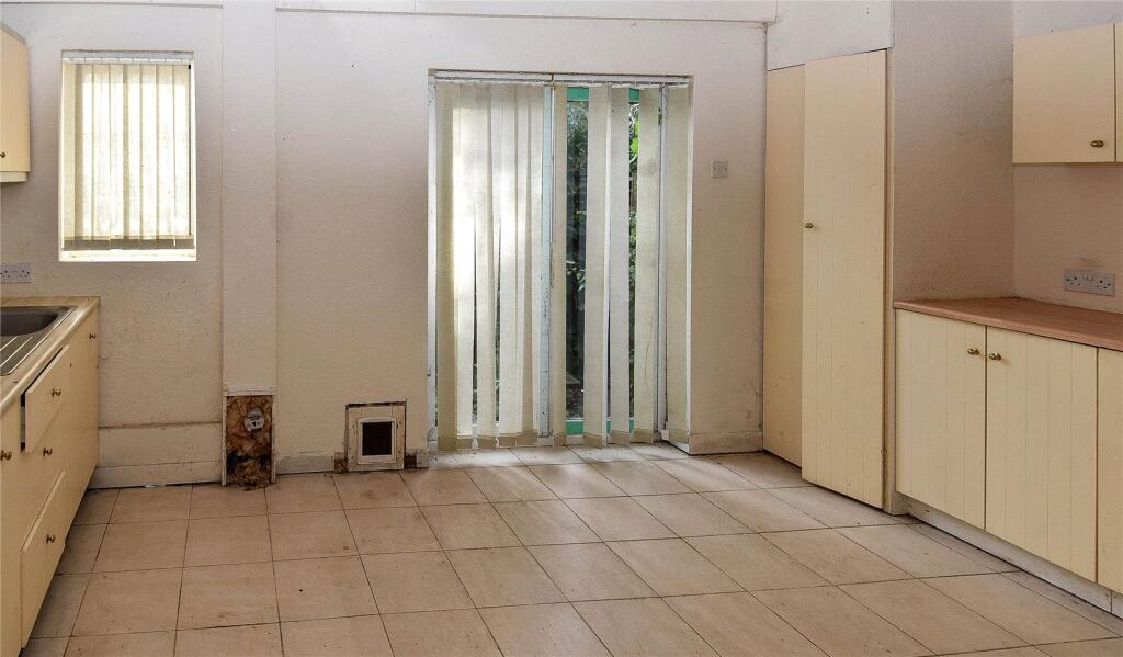 House in Birmingham, West Midlands - View 4