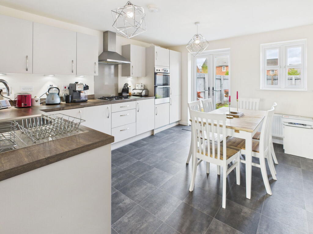 Hereford Place, Henhull, Nantwich, CW5 6YF photo 2
