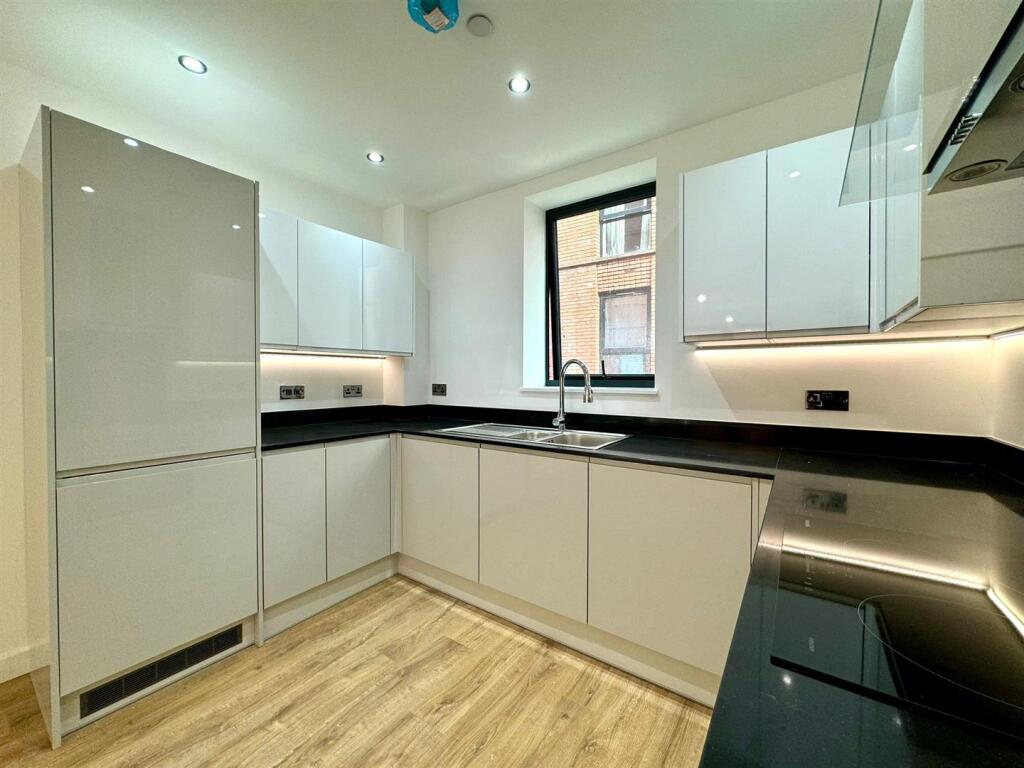 Apartment in Birmingham - View 4
