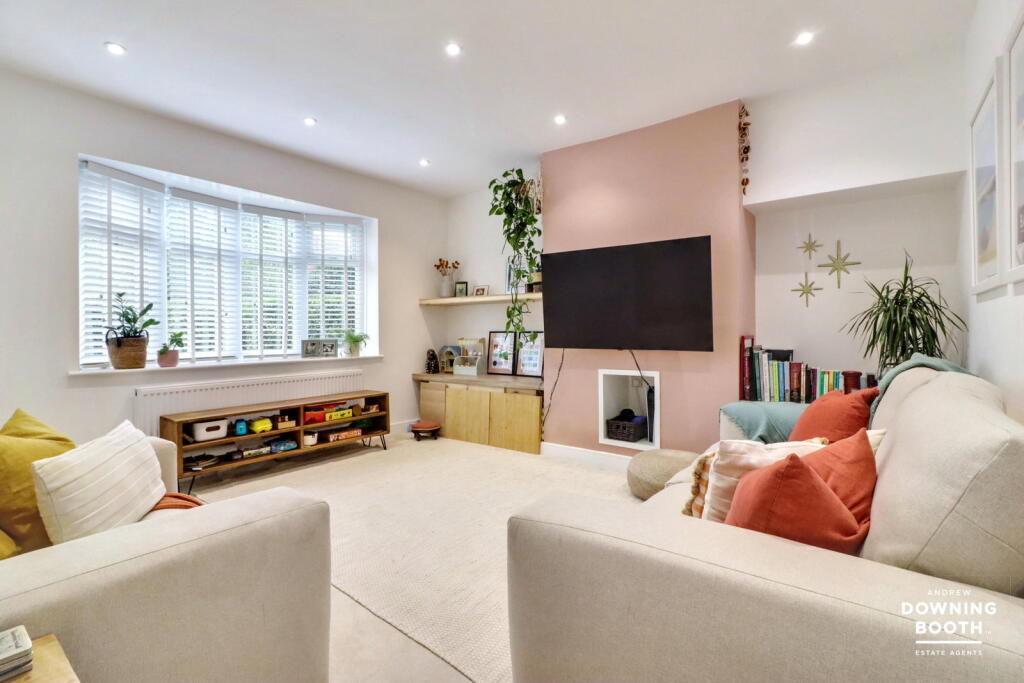 House in Walsall - View 3