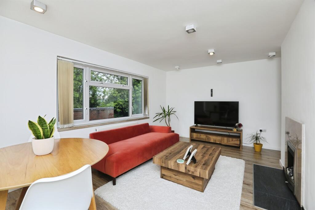 Main image of property: Shorts Way, Rochester