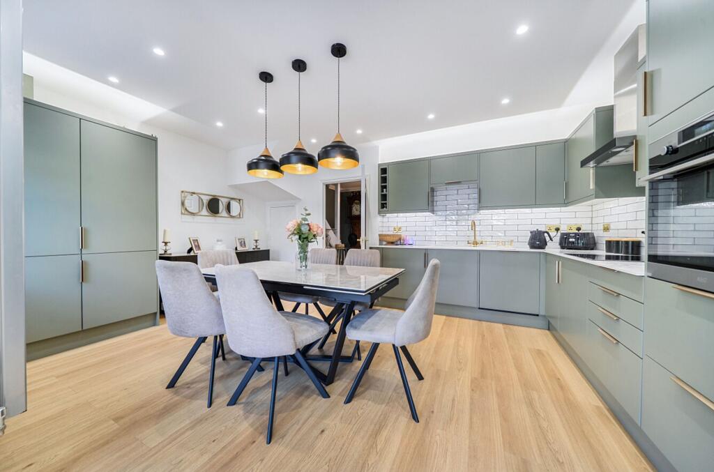 House in Maidstone, Kent - View 2