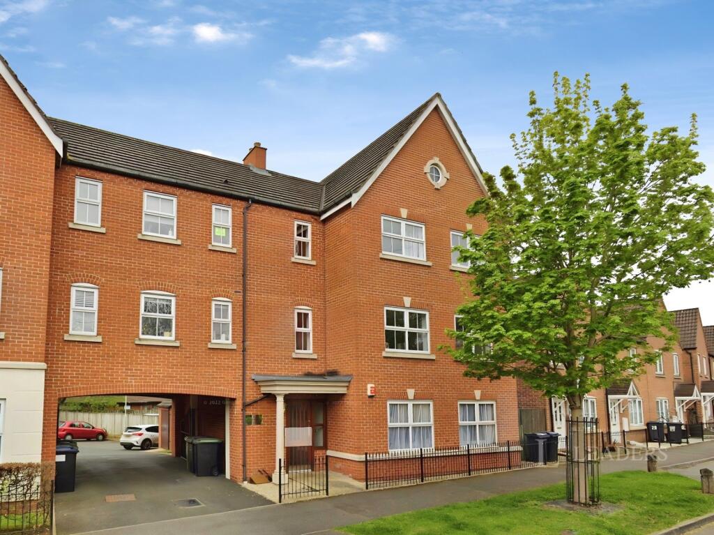 Main image of property: Brandwood Crescent, B30