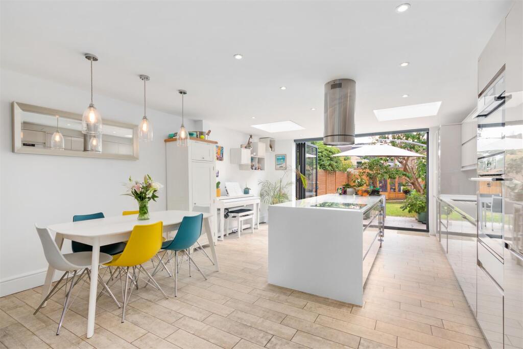 Florence Road, Wimbledon photo 2