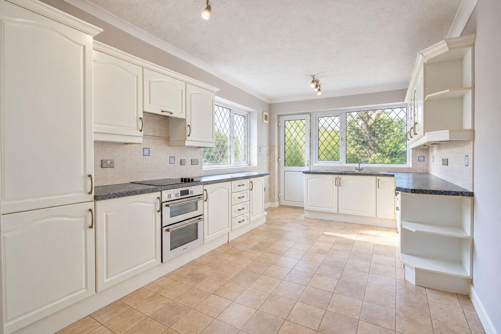 House in Southampton, Sholing Common - View 2