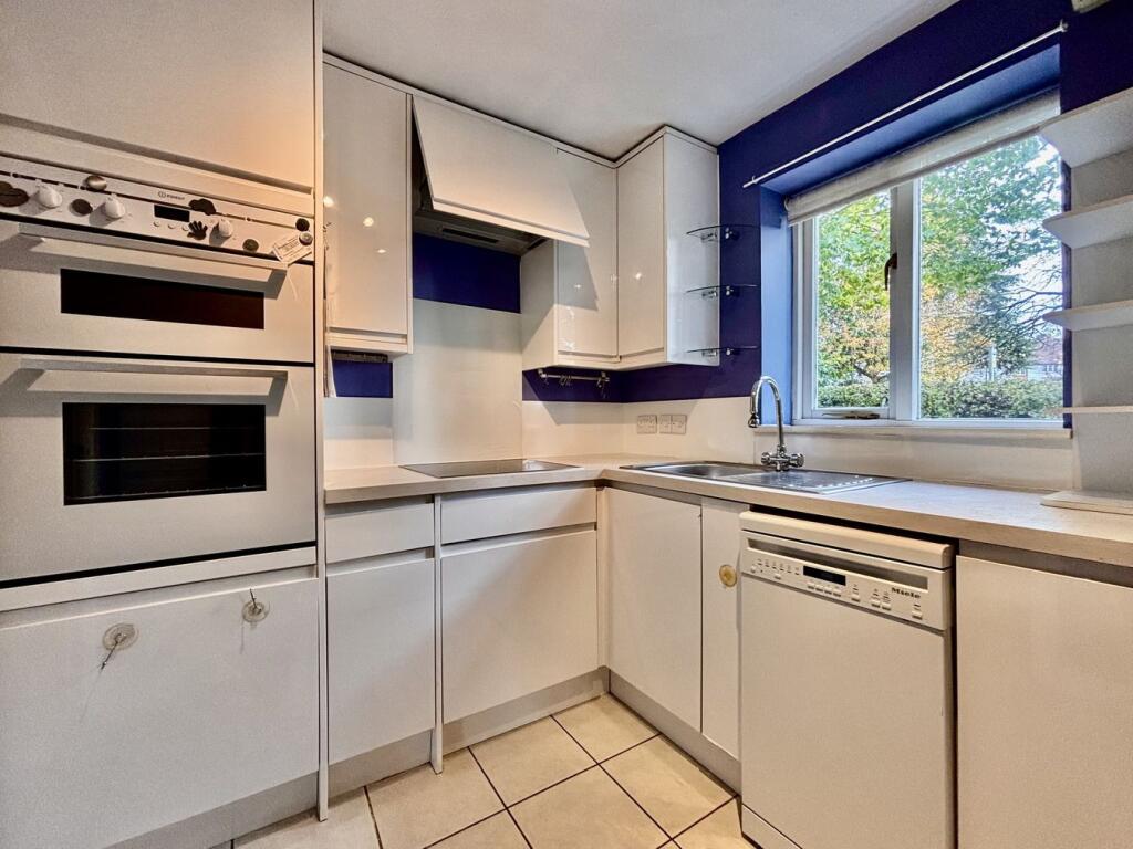 Apartment in Stevenage - More