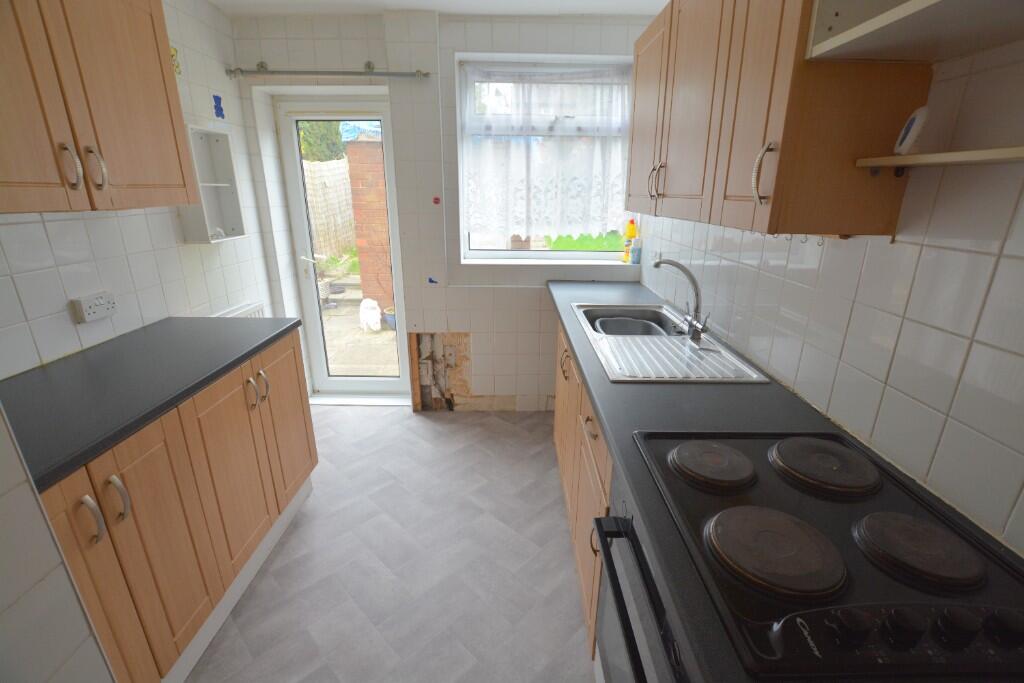 Pendle Road, Denton, M34, Manchester photo 3