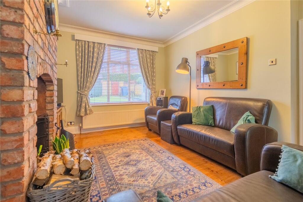 Fir Bank Road, Royton, Oldham, Greater Manchester, OL2 photo 4
