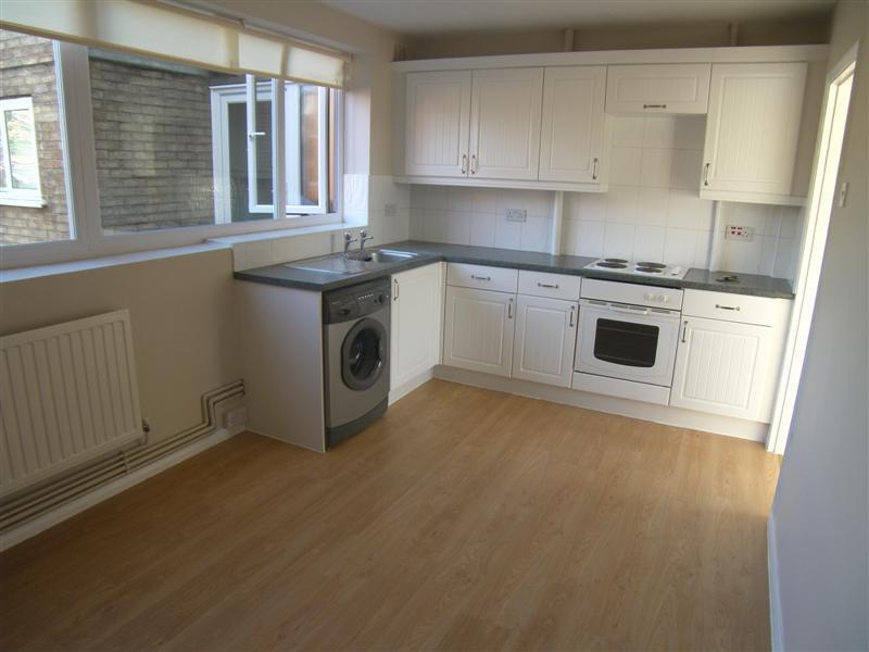 Apartment in London, Hornchurch - View 2