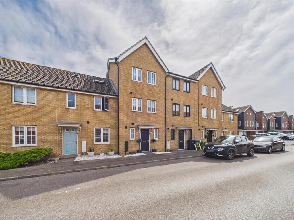 Main image of property: Seaview Avenue, Peacehaven
