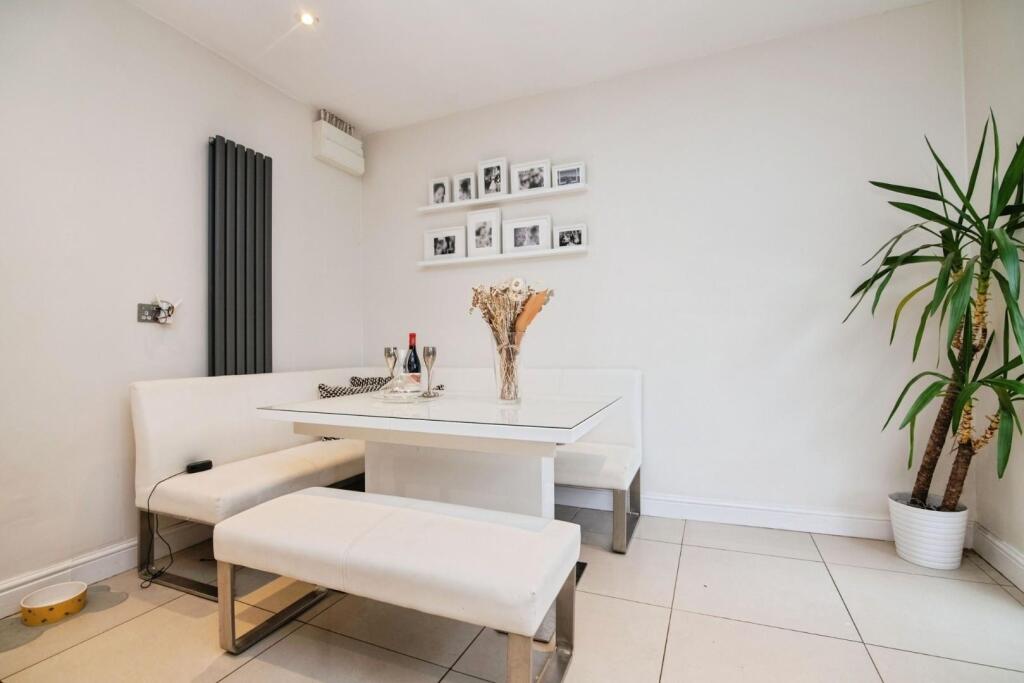 Additional image 9 of Beech Lawn, Kenilworth Road, Hampton-In-Arden, Solihull