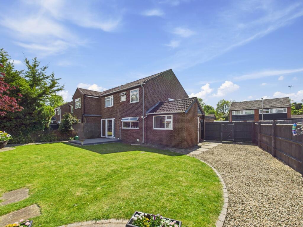 Main image of property: Bakers Walk, Weston Turville