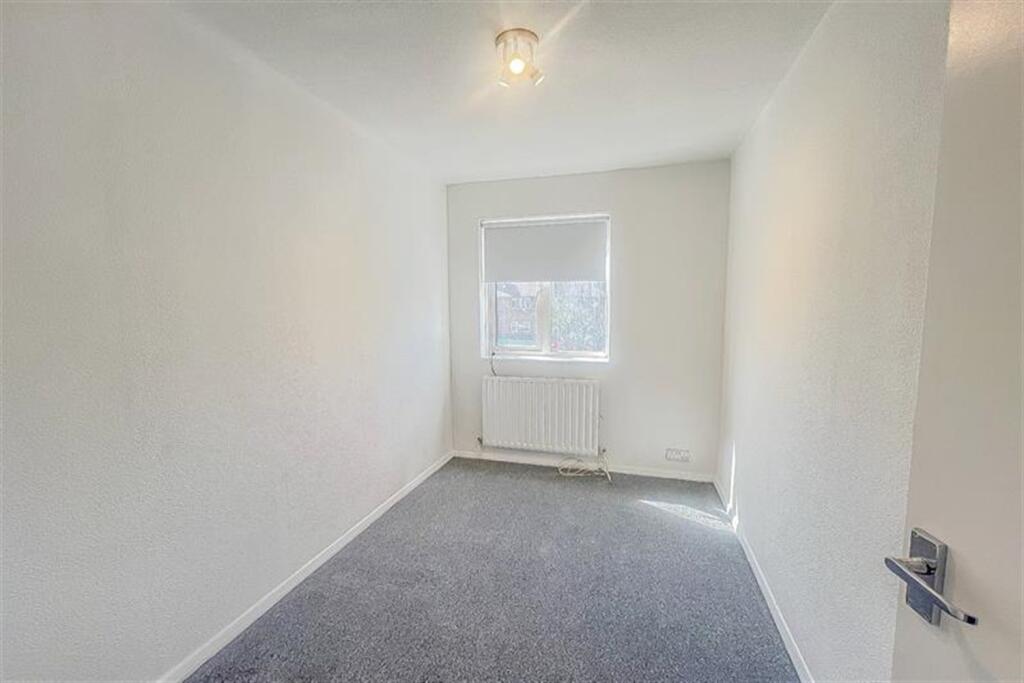 Apartment in London, The Hyde, Colindale - More