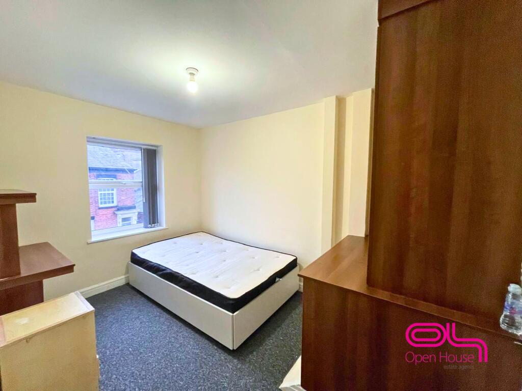 Apartment in Preston, Lancashire - More
