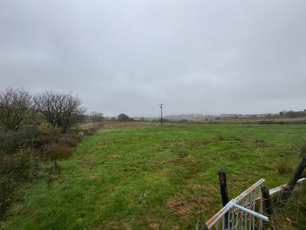 Tynreithyn, Tregaron, SY25 photo 2
