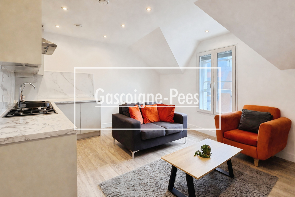 Main image of property: Basingstoke, RG21