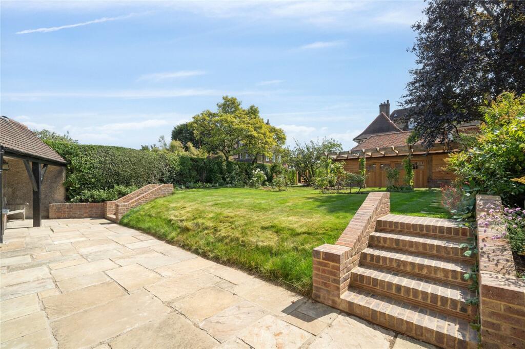 Property photo 8