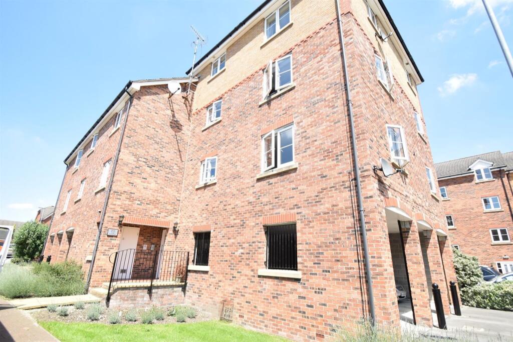 Main image of property: Moorcroft Court, Ossett, WF5 9EY