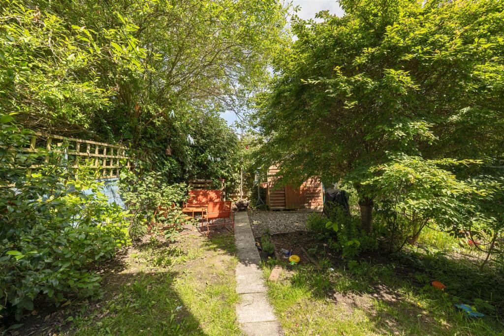 Brettenham Road, Walthamstow - View 6