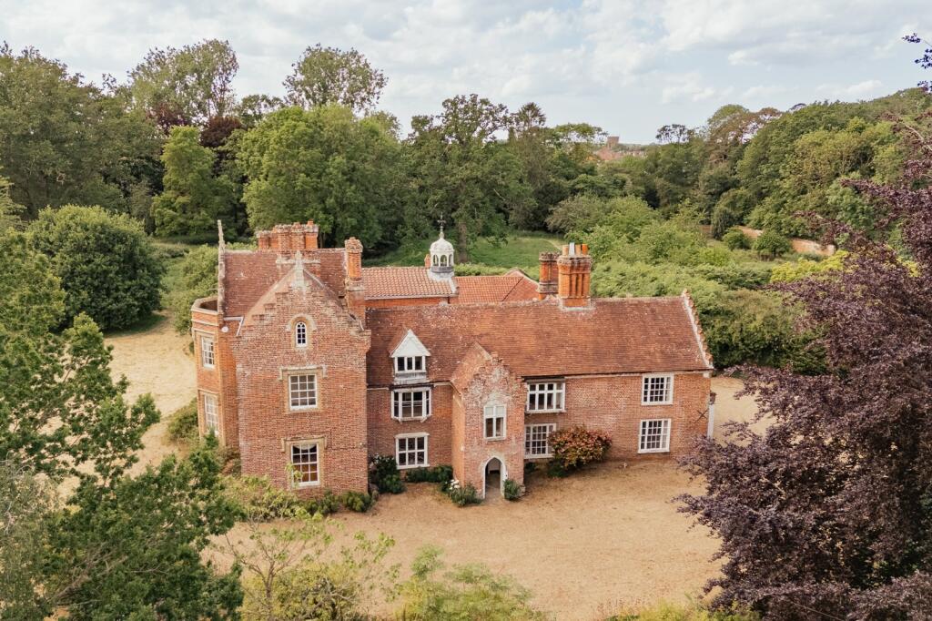 Main image of property: Norwich Road, Hethersett, Norwich, Norfolk