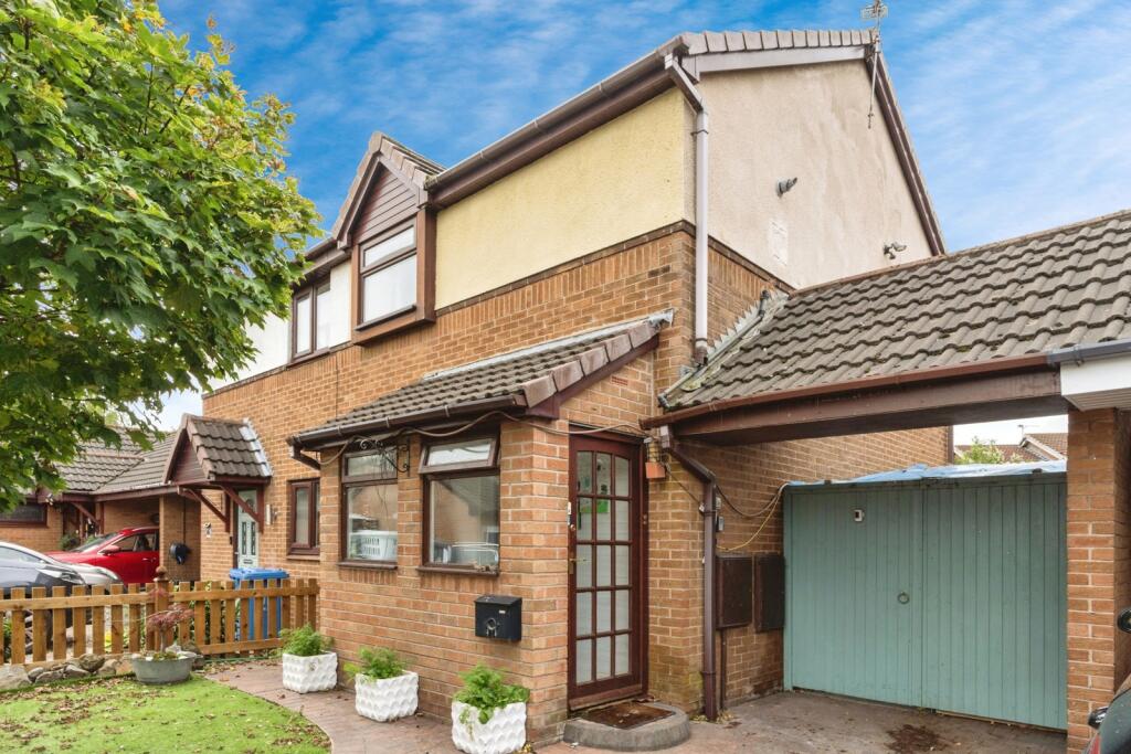 2-bed semi-detached on Tasman Close, Old Hall, Warrington, Cheshire, WA5, £105,000