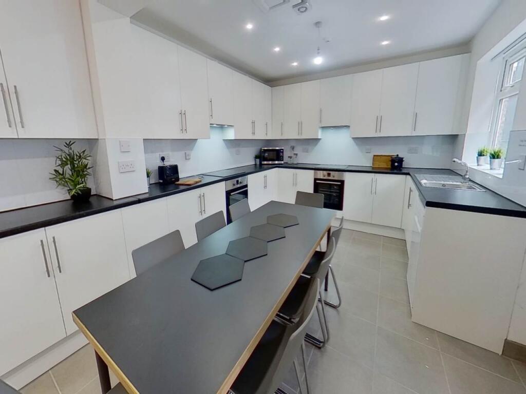 House in Manchester - View 4
