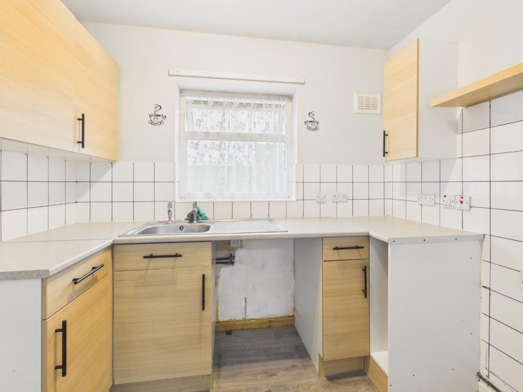 Apartment in Hull, Kingston upon Hull - View 3