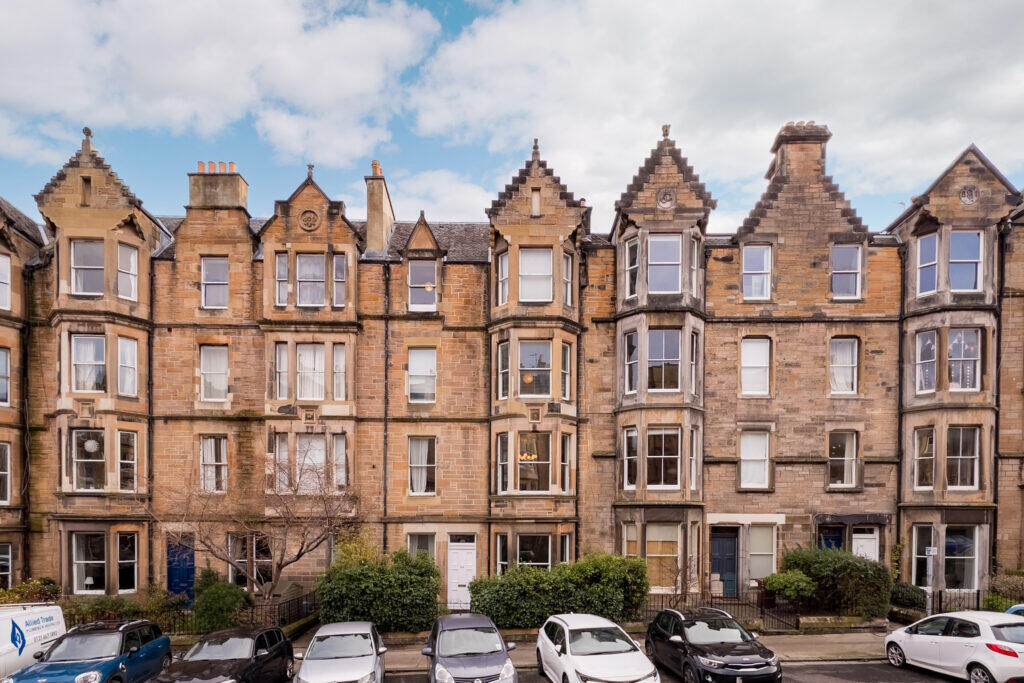 Main image of property: 52/6 Marchmont Crescent, Marchmont, EH9 1HE