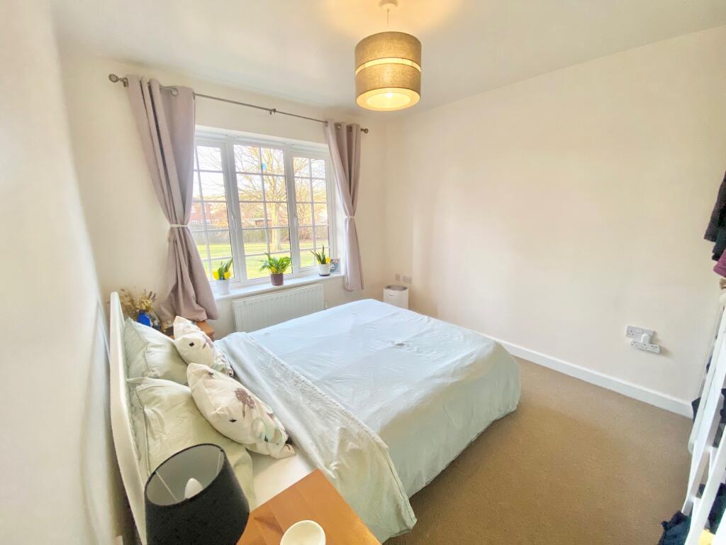 Apartment in Wendover, Buckinghamshire - More