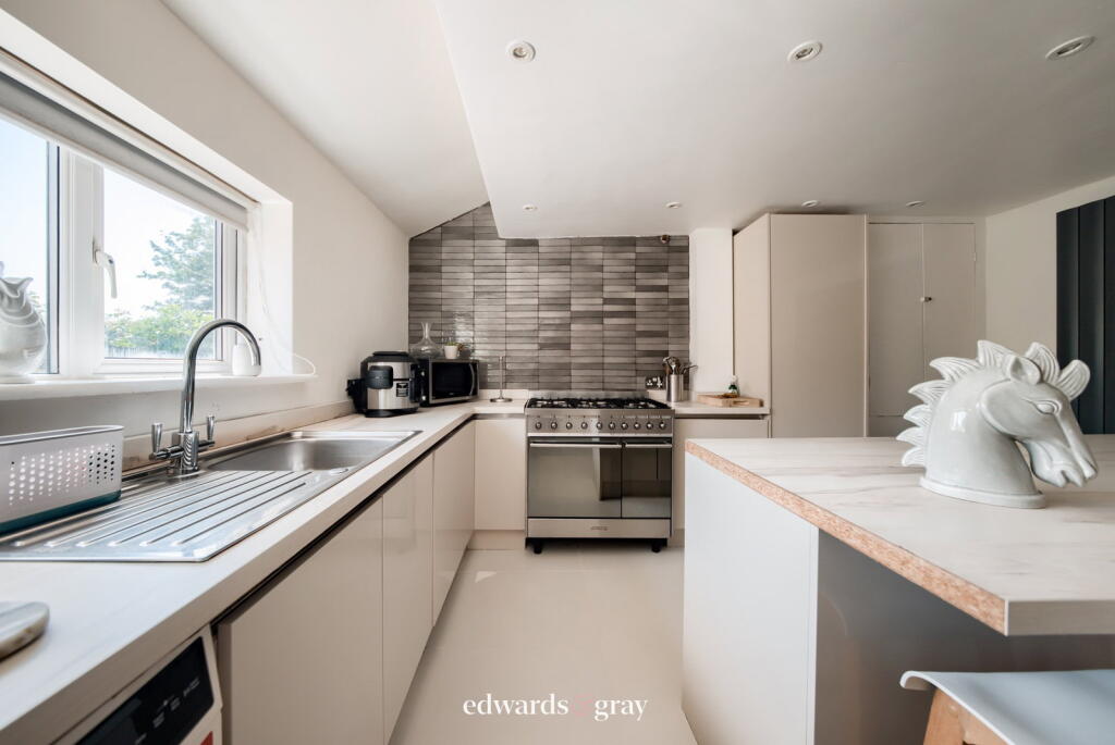 Maxstoke Lane, Coleshill, B46 3DG - More