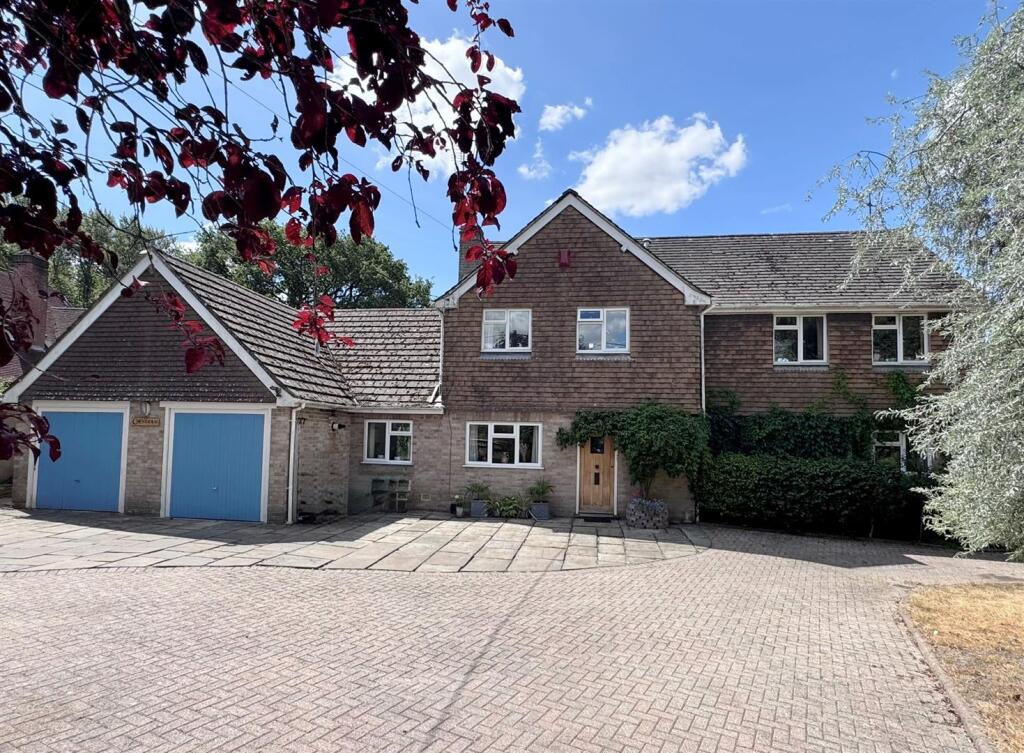 Main image of property: Crestholm, Red Shute Hill, Hermitage