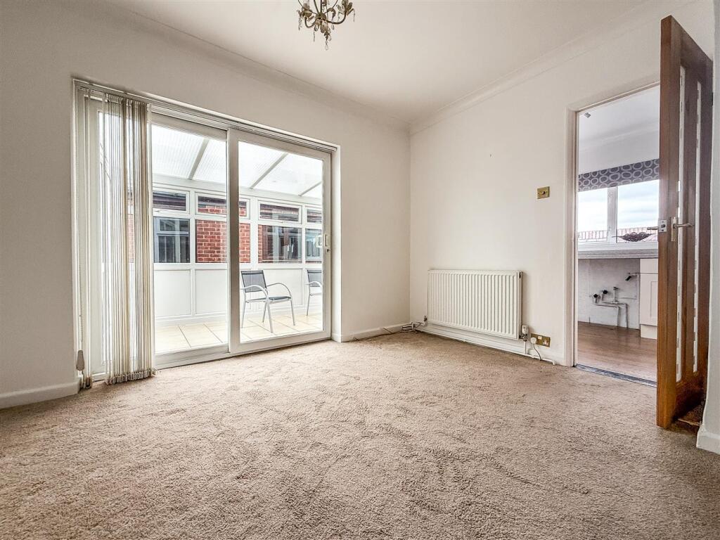 Bayly Avenue, Portchester, photo 4