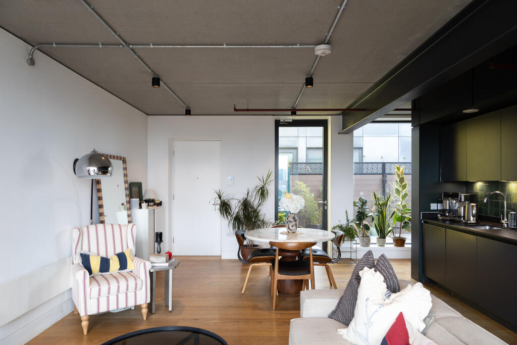 Main image of property: Phoenix, Piccadilly East, Manchester