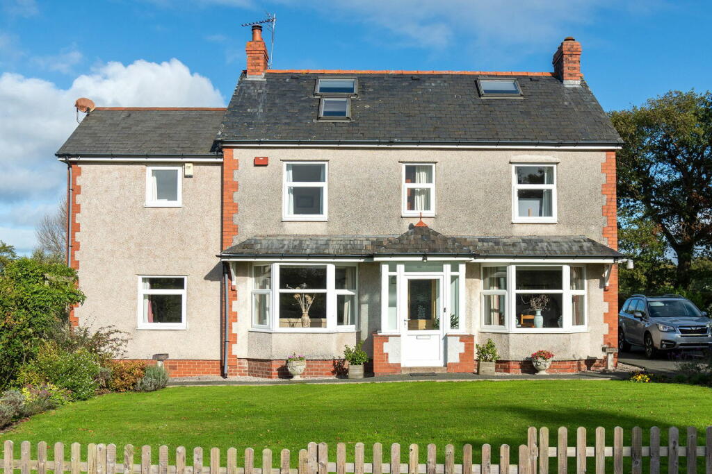 5-bed detached on Cwm, Rhuddlan, Denbighshire LL18 5RY, £695,000