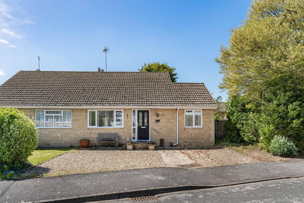 Main image of property: Willow Grove, South Cerney, Cirencester, Gloucestershire, GL7