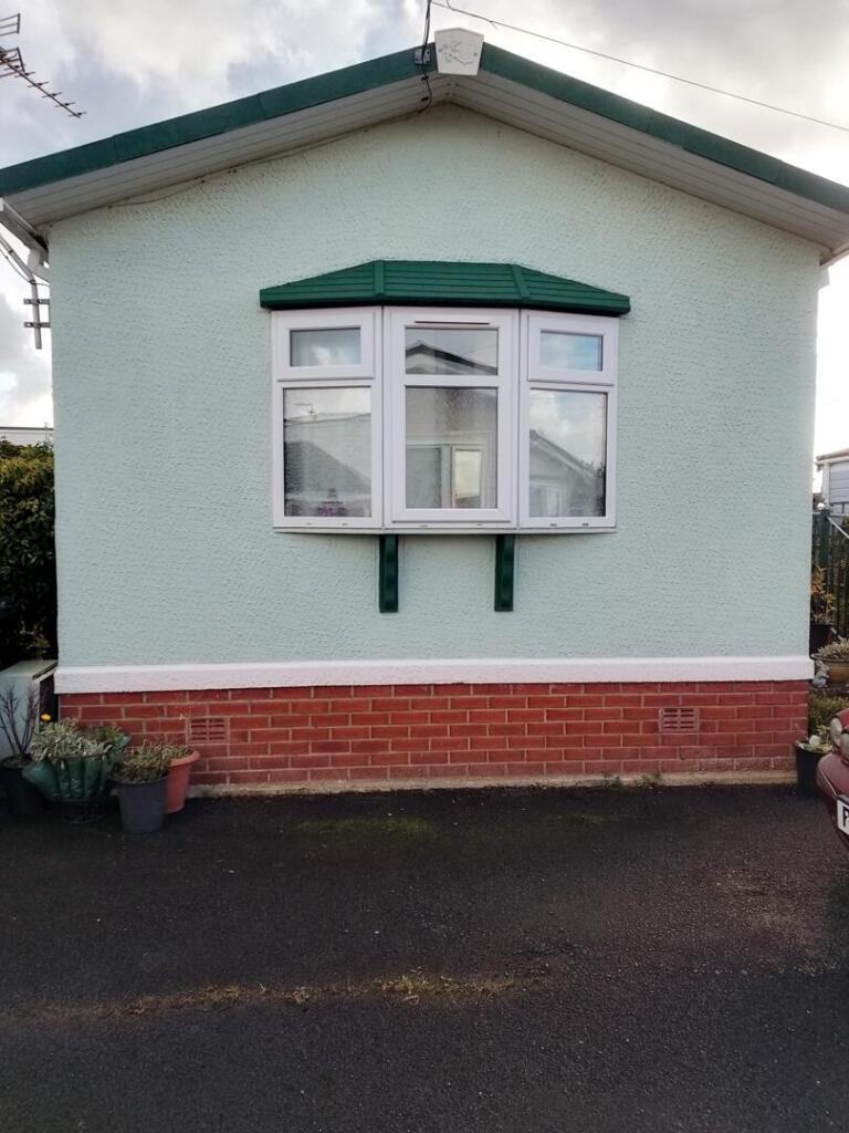 Main image of property: Poplar Drive, Lamaleach Park, Freckleton, Preston, PR4 1EG
