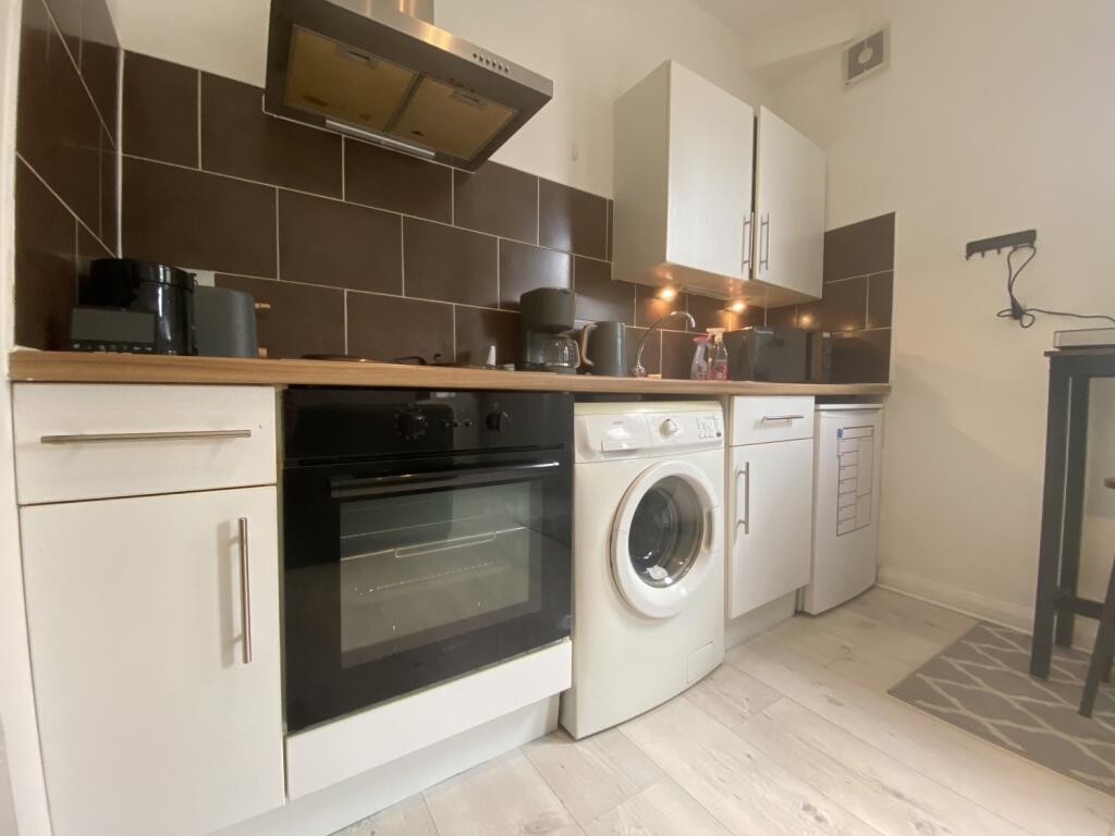 Apartment in Cardiff - View 3