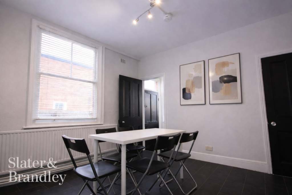 1 bedroom house share for rent